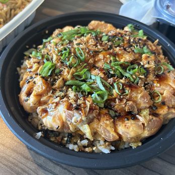 Antidotelv - Salmon poke bowl - Hawaiian Near Me - Las Vegas, Nevada