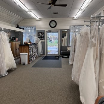 Heart to Heart Bride - Front entrance - Bridal Near Me - Webster, New York Heart to Heart Bride - Front entrance - Bridal Near Me - Webster, New York