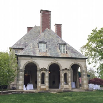 Glen Manor House - Venues & Event Spaces Near Me - Portsmouth, Rhode Island