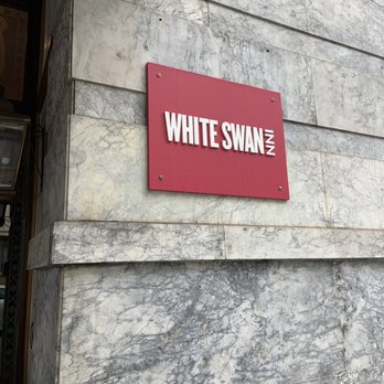 White Swan Inn - Front entrance - Hotels Near Me - San Francisco, California White Swan Inn - Front entrance - Hotels Near Me - San Francisco, California