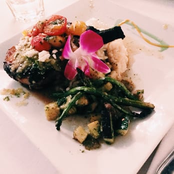 Farm Country Kitchen - Marinated Pork Chop - American Near Me - Riverhead, New York
