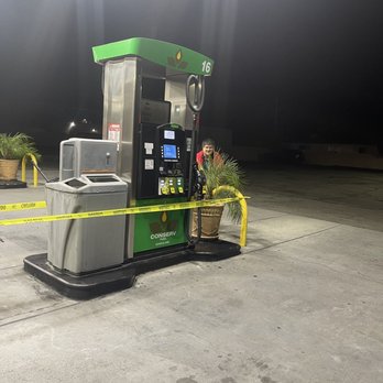 Conserv Fuel - Very rude employee here! - Auto Repair Near Me - Arcadia, California