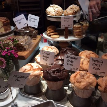 Beatrix - Streeterville - More pastries at coffee bar - New American Near Me - Chicago, Illinois