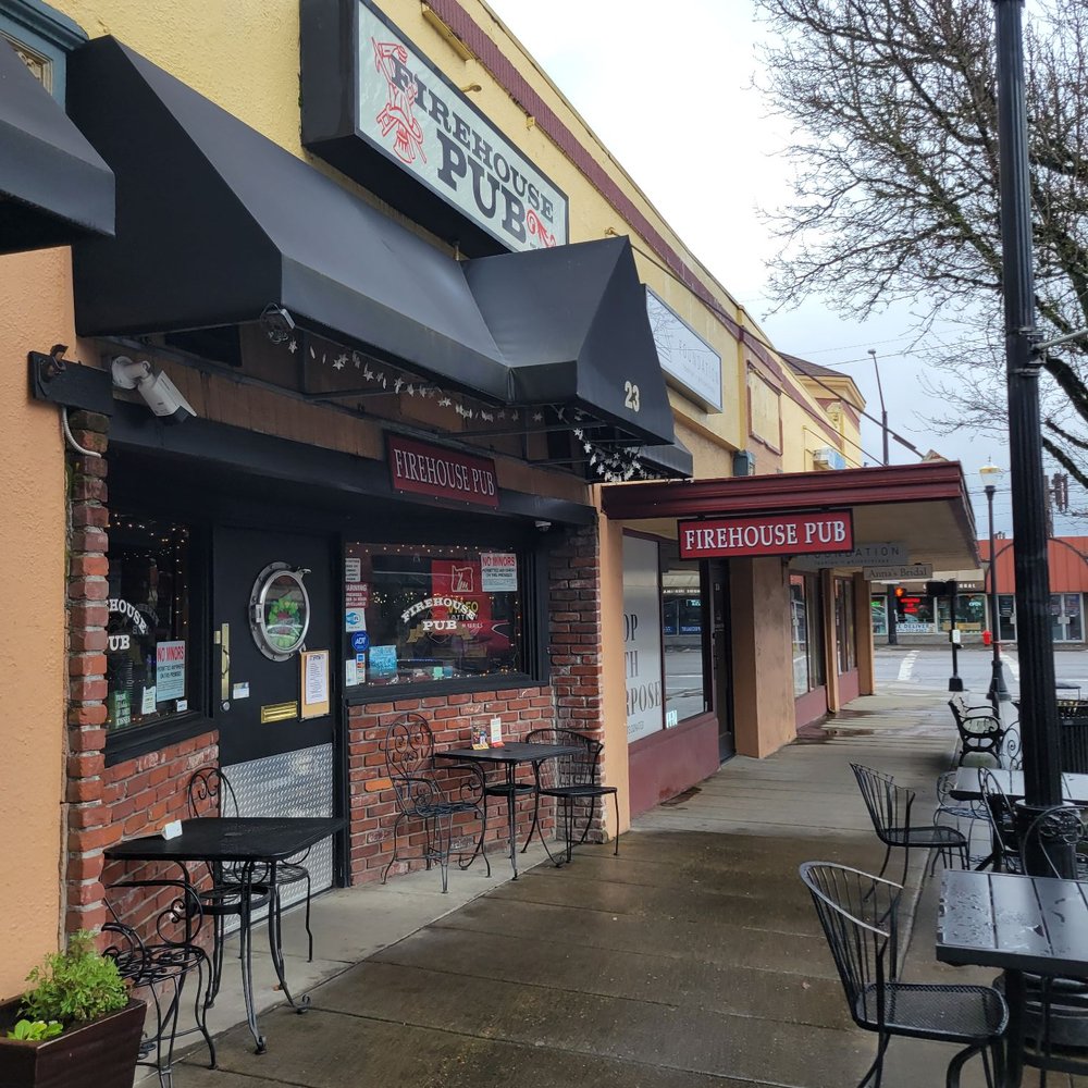 Firehouse Pub - Exterior - Pubs Near Me - Lake Oswego, Oregon