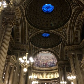 Église de la Madeleine - The three domes and many arches and columns in L'église de la Madeleine (Madeleine Church) - Landmarks & Historical Buildings Near Me - Paris, 75