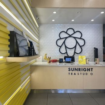 Sunright Tea Studio - Burlingame - Ordering kiosk / pick up counter - Bubble Tea Near Me - Burlingame, California Sunright Tea Studio - Burlingame - Ordering kiosk / pick up counter - Bubble Tea Near Me - Burlingame, California