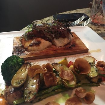 Oakleys Bistro - Halibut - New American Near Me - Indianapolis, Indiana