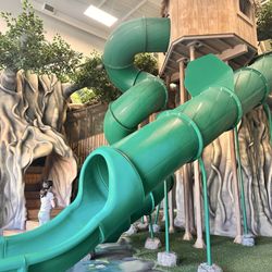 TreeTop Escape - Fun slides!