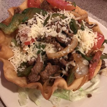 Tecate Bar & Grill - Fajita salad - Mexican Near Me - Vestavia Hills, Alabama