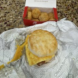 Bacon Bacon, Egg & Cheese Biscuit Bacon Bacon, Egg & Cheese Biscuit