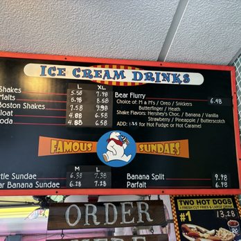Polar Bear - Drinks & Sundaes - Ice Cream & Frozen Yogurt Near Me - North Riverside, Illinois