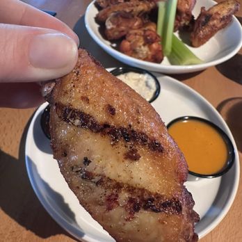 Mr Pigs Smokery - Smoked chicken wings- very little smoked flavor - Cocktail Bars Near Me - Shakopee, Minnesota