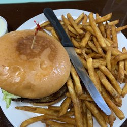 Wild Hog Bar And Grill - Magnolia burger