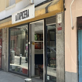 La Tapicera - Furniture Reupholstery Near Me - Madrid, M