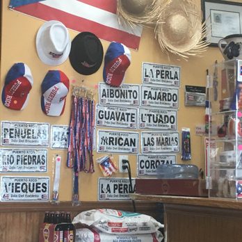 Victoria's Borinquen Cafe - Puerto Rican Near Me - Homestead, Florida