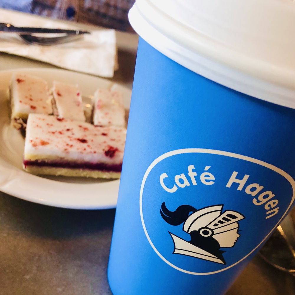 Cafe Hagen - Pumpkin Chai Latte & Hindbærsnitter. - Coffee Roasteries Near Me - Seattle, Washington Cafe Hagen - Pumpkin Chai Latte & Hindbærsnitter. - Coffee Roasteries Near Me - Seattle, Washington
