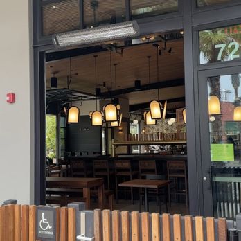 Linden Square - Burgers Near Me - Carpinteria, California Linden Square - Burgers Near Me - Carpinteria, California