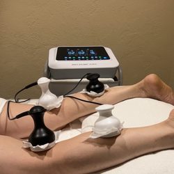 Mei Kang Health Center - 生物电疗法是一种特殊的保健康复新方法,不打针、不吃药、没有任何副作用, 纯绿色、享受型疗法,是通过人体的传导使电能量得到充分发挥,电是生物体（人体）最基本的生命能量,是电（离子）在生物体（人体）中不停流动的本质,生物电消失了,生命也就结了.