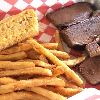 Bobby D's BBQ - Brisket Platter, Seasoned Fries, Cornbread - Barbeque Near Me - Jerome, Arizona