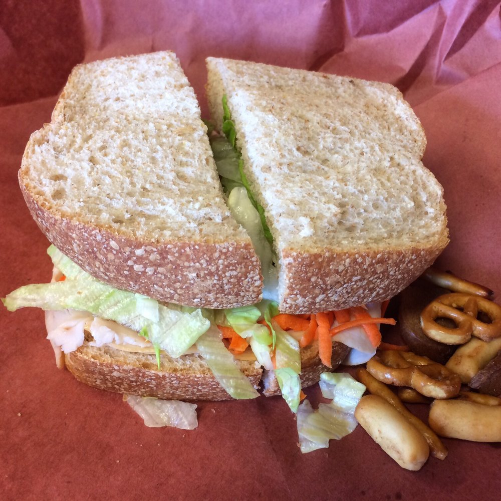 Turkey veggie sandwich