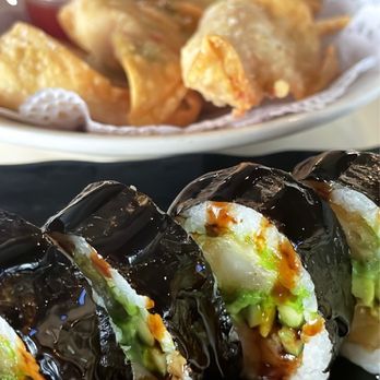 Wokcano - Shrimp Tempura Roll and Crab Wonton 6 Pcs - Chinese Near Me - Los Angeles, California Wokcano - Shrimp Tempura Roll and Crab Wonton 6 Pcs - Chinese Near Me - Los Angeles, California