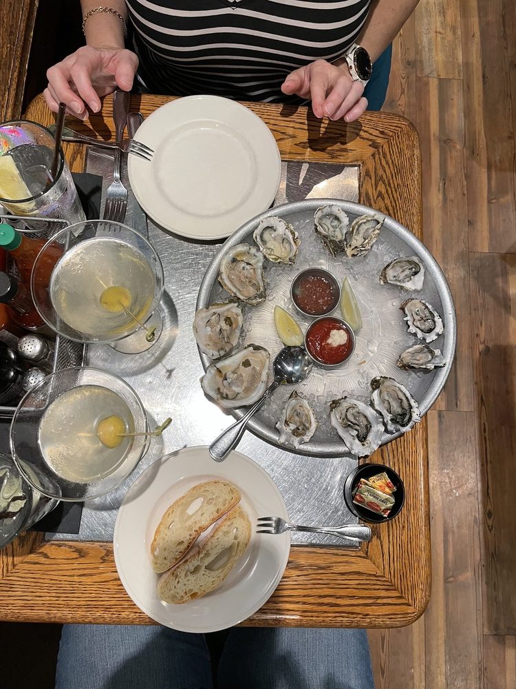 A W Shucks  Oyster Bar And Cocktails