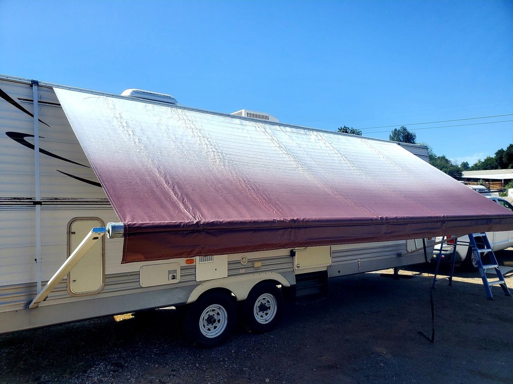 Slide of RV Expert Mobile Service