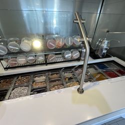 Toppings bar