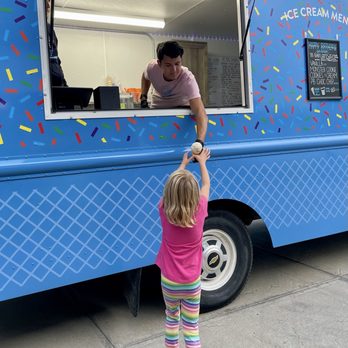 402 Creamery - Great service - Ice Cream & Frozen Yogurt Near Me - Lincoln, Nebraska