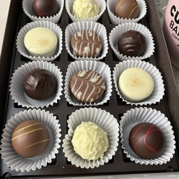 Rausch Schokoladenhaus - The Truffle box set - Chocolatiers & Shops Near Me - Berlin, BE Rausch Schokoladenhaus - The Truffle box set - Chocolatiers & Shops Near Me - Berlin, BE
