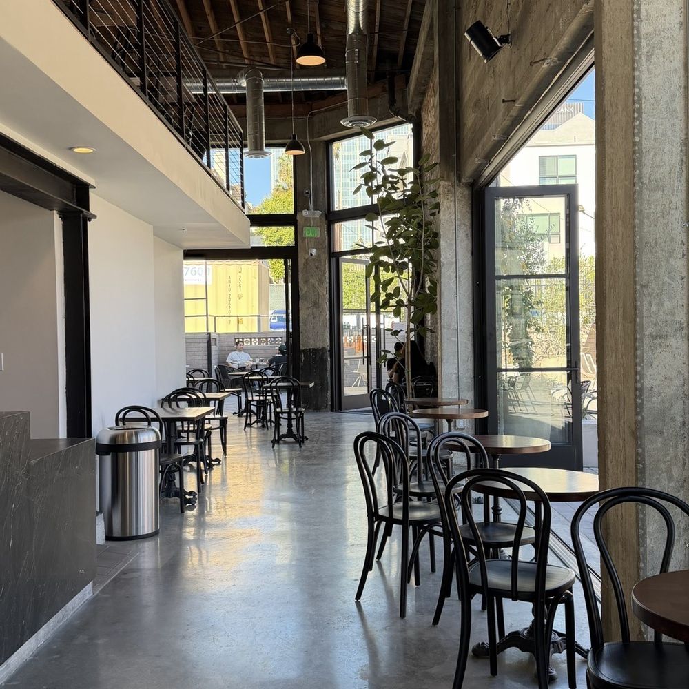 20g - Coffee & Tea Near Me - Los Angeles, California