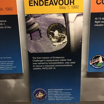 Space Shuttle Endeavour - Museums Near Me - Los Angeles, California