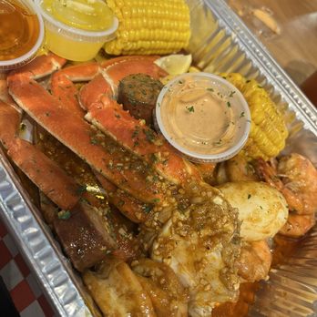 HappyRito Seafood - Happy Boil (extra happy sauce, no potato sub corn, extra spicy) - Cajun/Creole Near Me - Cedar Park, Texas HappyRito Seafood - Happy Boil (extra happy sauce, no potato sub corn, extra spicy) - Cajun/Creole Near Me - Cedar Park, Texas