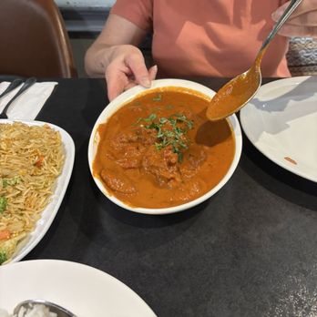 Premium Hakka House - Curry chicken - Halal Near Me - Milton, Ontario