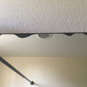 Baypointe Apartment Homes - Mirrors - Apartments Near Me - Newport Beach, California