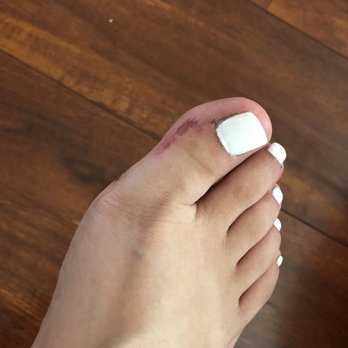 Blooming Nails Spa - DONT GO HERE! Horrible job its been 2 days since i got a pedi from there and im in pain i cant wear tennis shoes i only have to wear sandals - Nail Salons Near Me - San Pablo, California