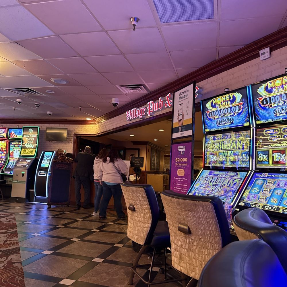 Village Pub and Cafe - First time here - American Near Me - Las Vegas, Nevada Village Pub and Cafe - First time here - American Near Me - Las Vegas, Nevada