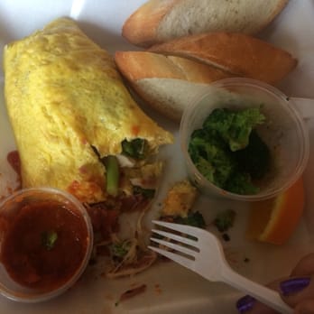 Panes Bread Cafe - Brunch omelette.. Pretty good! - Sandwiches Near Me - Chicago, Illinois Panes Bread Cafe - Brunch omelette.. Pretty good! - Sandwiches Near Me - Chicago, Illinois