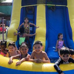 Summer activities - Slide / pool day