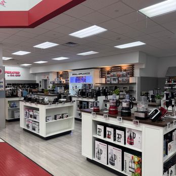 P.C. Richard & Son - Electronics Near Me - Manalapan, New Jersey P.C. Richard & Son - Electronics Near Me - Manalapan, New Jersey