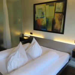 Hotel Freienhof - the bed in the room