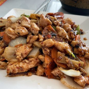 Hunan Taste Restaurant - Chicken in Black Bean Sauce - Chinese Near Me - San Jose, California Hunan Taste Restaurant - Chicken in Black Bean Sauce - Chinese Near Me - San Jose, California