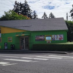 River Road Mart - Front of store