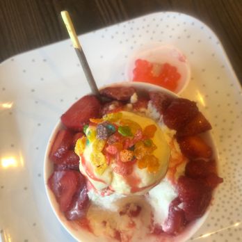 Heavenly Kup - The strawberry shaved ice is so good!! The workers are so friendly and this place is nice and clean - Bubble Tea Near Me - Plano, Texas