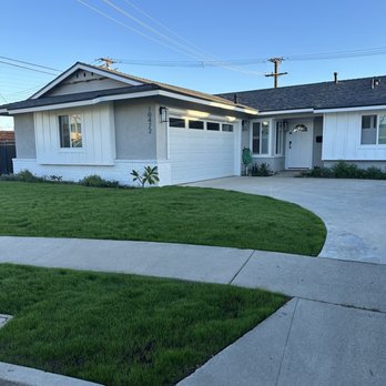 Gilberto Garden Landscape,tree Triming and Removal -  the front yard of a home - Gardeners Near Me