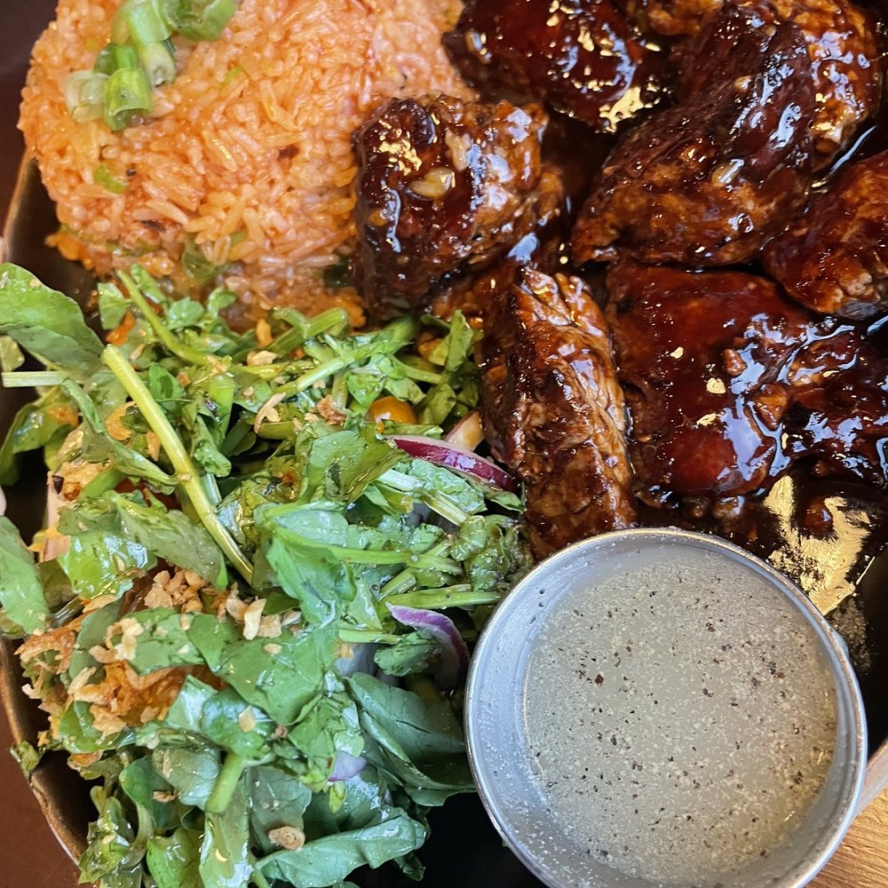 Little Sister - Shaky beef - Vietnamese Near Me - El Segundo, California