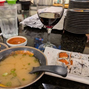 Sushi Hut Grill & Bar - A quiet little spot - Japanese Near Me - Orlando, Florida Sushi Hut Grill & Bar - A quiet little spot - Japanese Near Me - Orlando, Florida