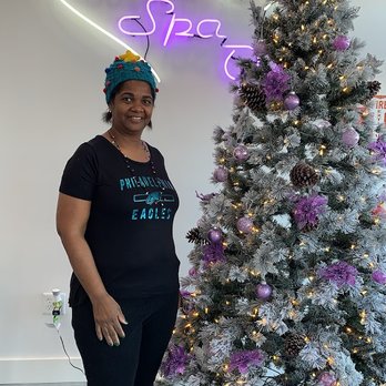 Lavender Mani Pedi - Nail Salons Near Me - Marlton, New Jersey