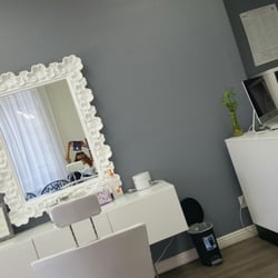 Blush! - Beautiful, clean , sterile Spa ! Congratulations, Hina wish i'm not moving to Arizona!!