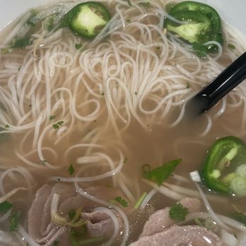 LongAn Restaurant  - This place is so PHO-king good! I've been here 3 times in the last week. Service is great and food is fantastic! - Vietnamese Near Me - Glenview, Illinois